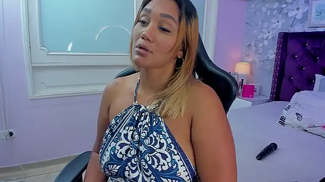 Snapshot of dalila_salazar chatting on 17, 5, 2026 dalila salazar online show from 17, 5, 2026