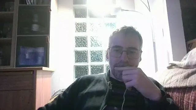 ptitcanard60600 online show from 11, 4, 2026