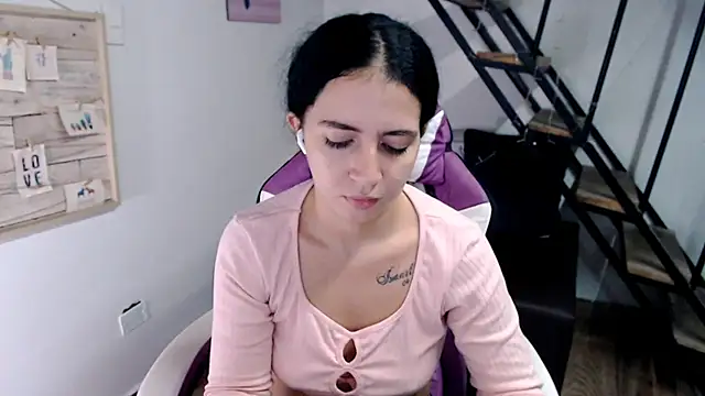 samantha baby  online show from 6, 1, 2026