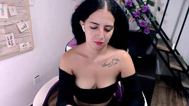 samantha baby  online show from 23, 2, 2026