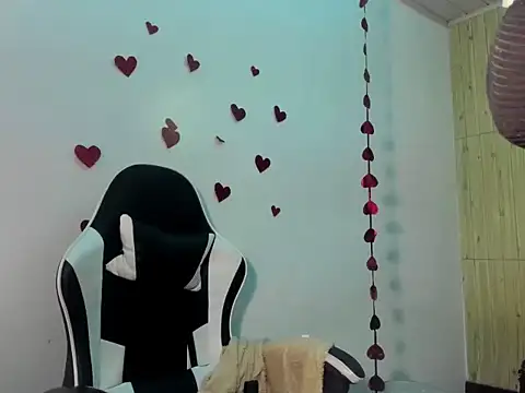 Charis 21 online show from 14, 2, 2026