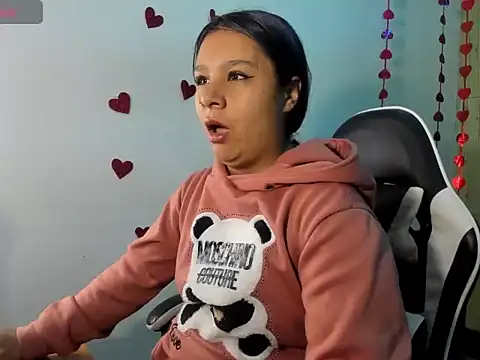 Charis 21 online show from 28, 2, 2026