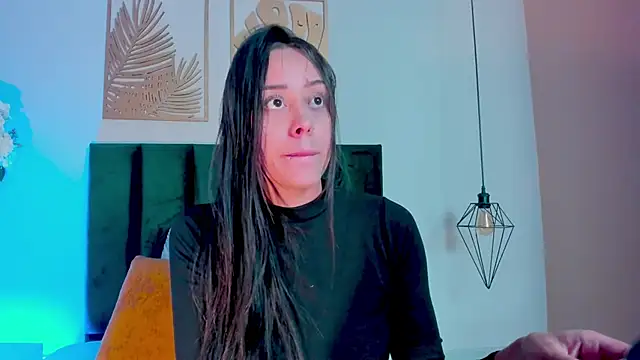 NoraDasilva online show from 14, 2, 2026