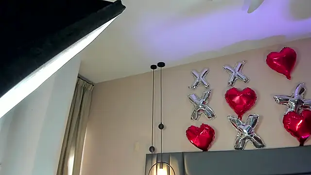 NoraDasilva online show from 15, 2, 2026