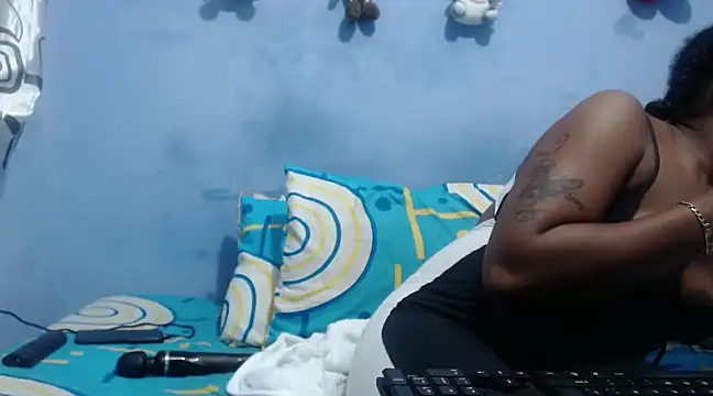 Snapshot of ebony_cristal1 chatting on 28, 1, 2025 ebony cristal1 online show from 28, 1, 2025