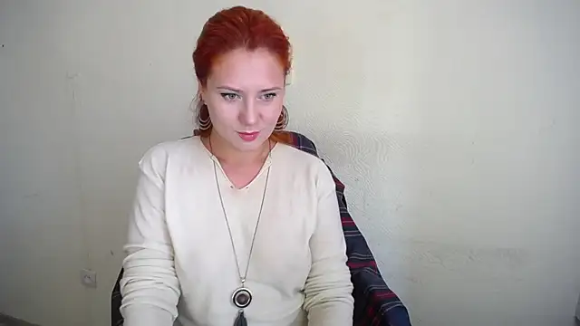 Snapshot of RedHeadSTARx chatting on 13, 9, 2025 RedHeadSTARx online show from 13, 9, 2025