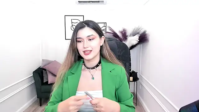 AnneTLi online show from 10, 11, 2025