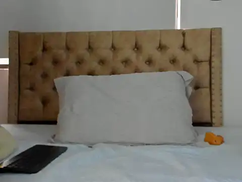 KeryHillson online show from 15, 9, 2025