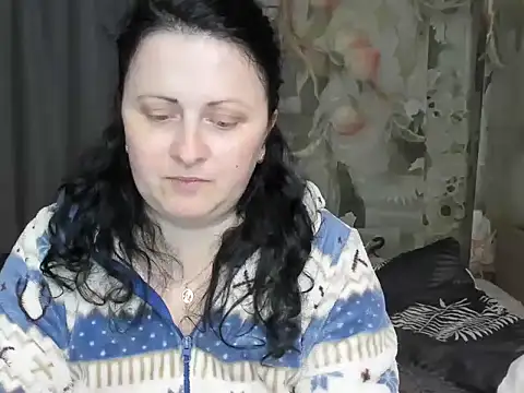 Snapshot of Lillian2 chatting on 28, 4, 2026 Lillian2 online show from 28, 4, 2026
