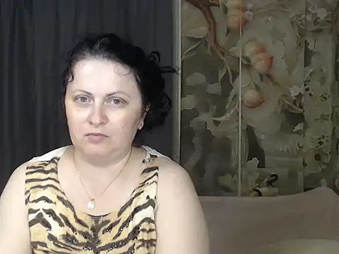 Snapshot of Lillian2 chatting on 16, 7, 2026 Lillian2 online show from 16, 7, 2026