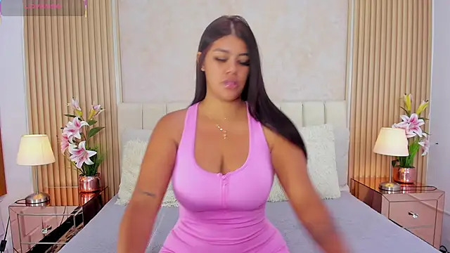 LUNATAYLORS online show from 19, 11, 2025