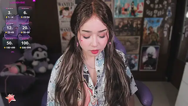 Snapshot of emi_cute chatting on 30, 9, 2025 emi cute online show from 30, 9, 2025