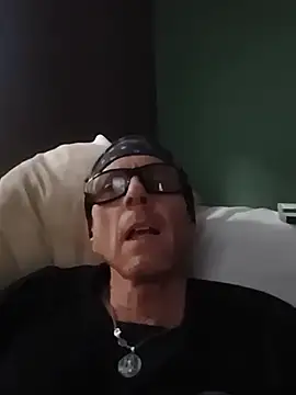 Snapshot of Sparky101 chatting on 16, 7, 2026 Sparky101 online show from 16, 7, 2026