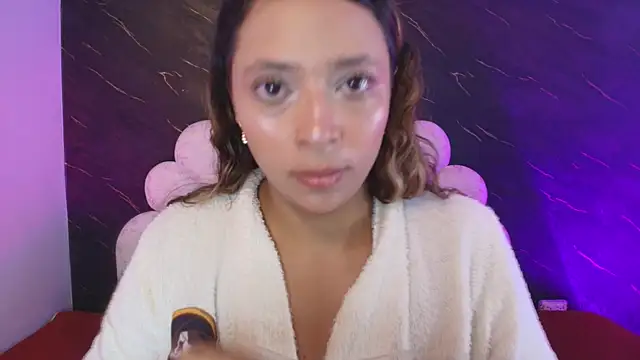 MiaBrown  online show from 19, 5, 2026