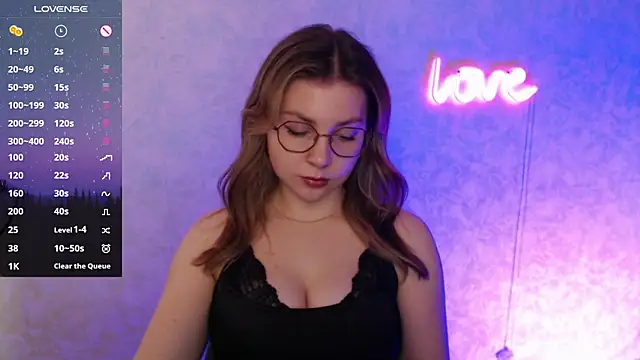 Leah Reed online show from 25, 2, 2025