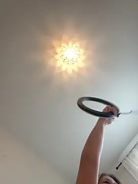 Cute Anissa online show from 27, 11, 2025