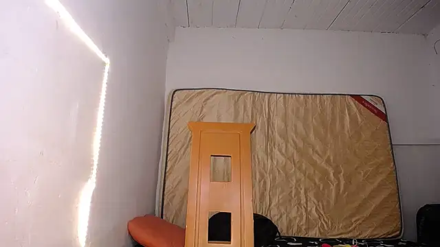 yselahot online show from 25, 10, 2025