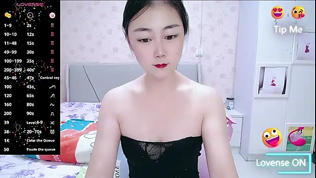 Elvira baby online show from 13, 11, 2025