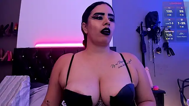 MariaGaitan online show from 23, 11, 2025