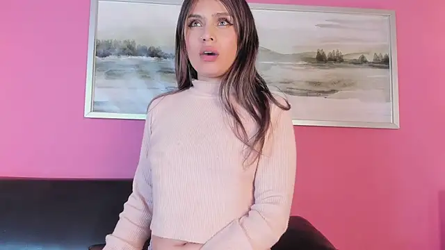 Tiffanysurez  online show from 27, 3, 2026