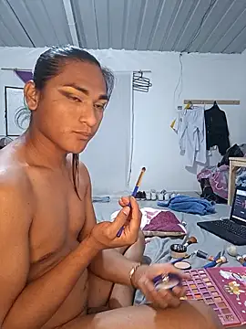 Amber Rosee  online show from 18, 4, 2026