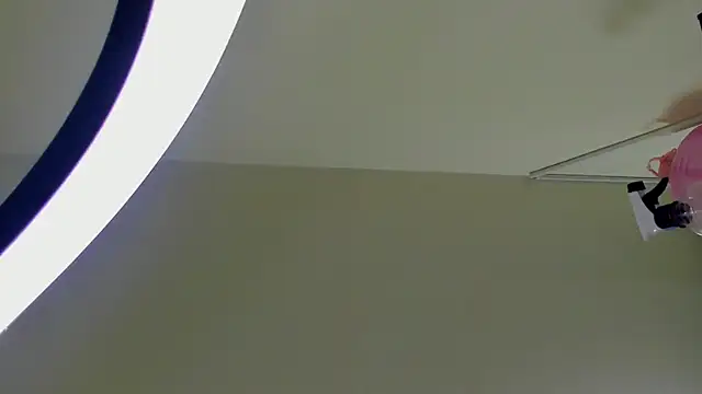 nalalye cruzz  online show from 14, 2, 2025