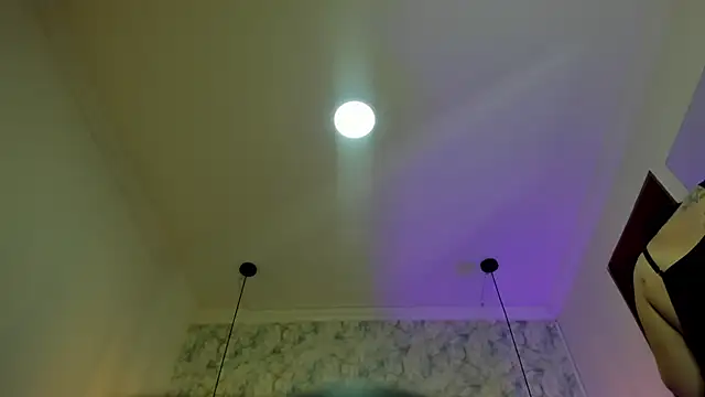 nalalye cruzz  online show from 21, 10, 2025