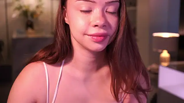 VixenMia online show from 28, 11, 2025