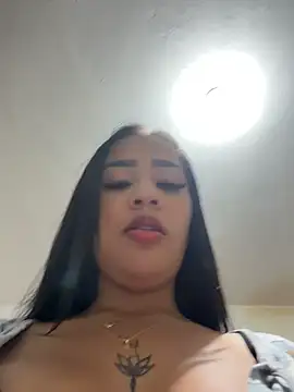 Snapshot of Luisa_Fernandaa chatting on 19, 4, 2026 Luisa Fernandaa online show from 19, 4, 2026