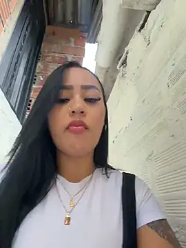 Snapshot of Luisa_Fernandaa chatting on 12, 5, 2026 Luisa Fernandaa online show from 12, 5, 2026