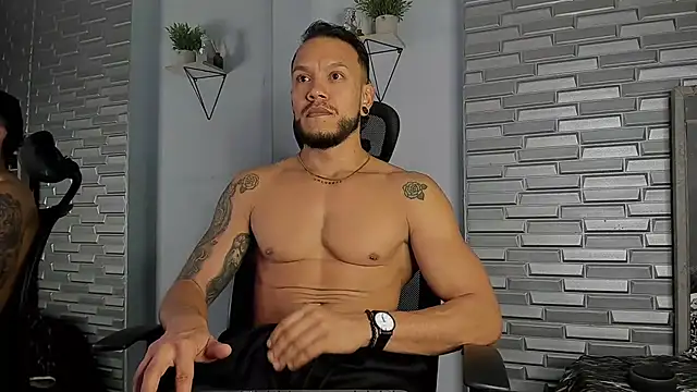 ARON TAYLER01 online show from 15, 1, 2026