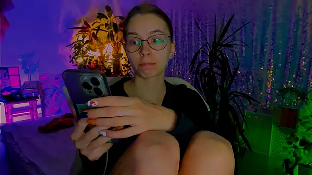 poli   online show from 7, 11, 2025