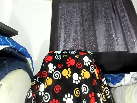Snapshot of hathor01_ chatting on 8, 7, 2026 hathor01 online show from 8, 7, 2026