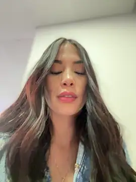 Im Valentina online show from 17, 12, 2025