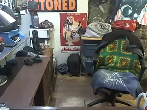 Snapshot of CloudDadddyyy420 chatting on 2, 2, 2026 CloudDadddyyy420 online show from 2, 2, 2026