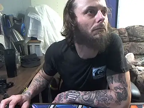 Snapshot of CloudDadddyyy420 chatting on 14, 2, 2026 CloudDadddyyy420 online show from 14, 2, 2026