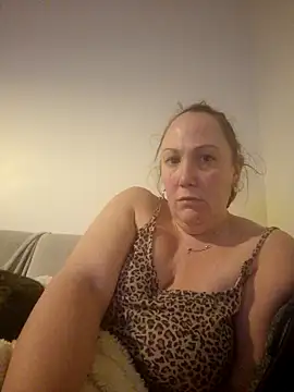 Wisie Cutie online show from 27, 2, 2025