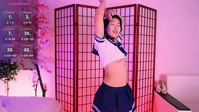 Wendy  Hills online show from 18, 9, 2025