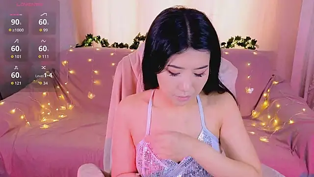 Wendy  Hills online show from 6, 4, 2026