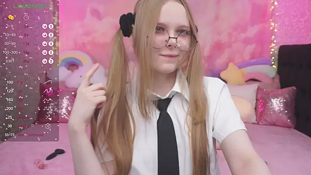 Snapshot of minx_g1rl chatting on 25, 2, 2025 minx g1rl online show from 25, 2, 2025