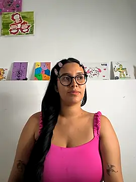 Snapshot of Annya-sweet chatting on 28, 4, 2026 Annya-sweet online show from 28, 4, 2026
