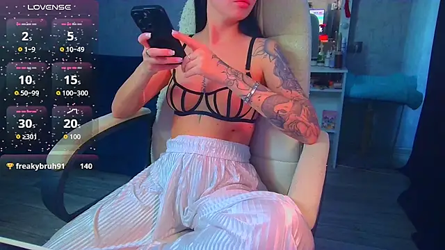 Snapshot of gold_cobra chatting on 20, 4, 2026 gold cobra online show from 20, 4, 2026