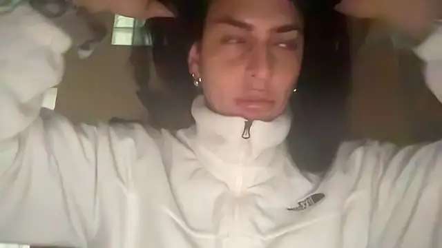 Snapshot of GGmoon81 chatting on 14, 1, 2025 GGmoon81 online show from 14, 1, 2025