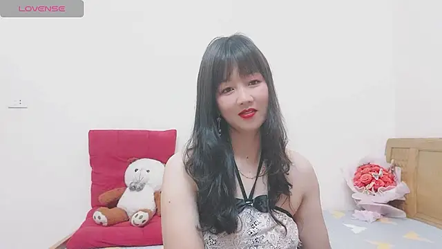 Snapshot of Holygirlsweet777 chatting on 3, 2, 2025 Holygirlsweet777 online show from 3, 2, 2025