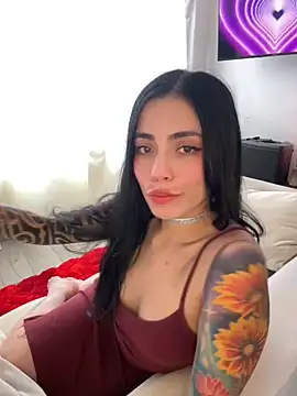 Snapshot of i_am_nina_ chatting on 11, 5, 2026 i am nina online show from 11, 5, 2026