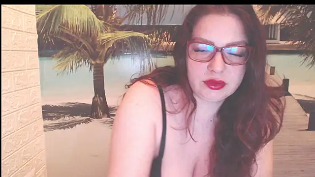 Snapshot of Queen__Natasha chatting on 21, 4, 2026 Queen Natasha online show from 21, 4, 2026