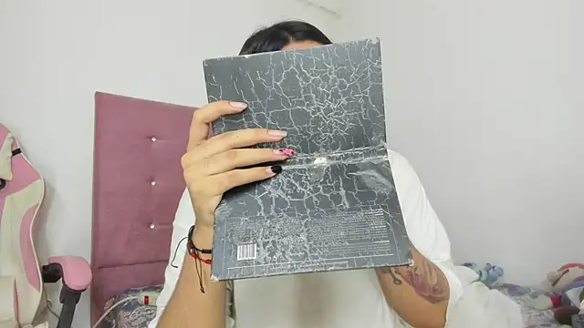 OSORIOMAFE online show from 8, 12, 2024