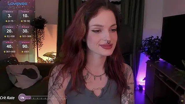 BratzieDarsie online show from 10, 1, 2025