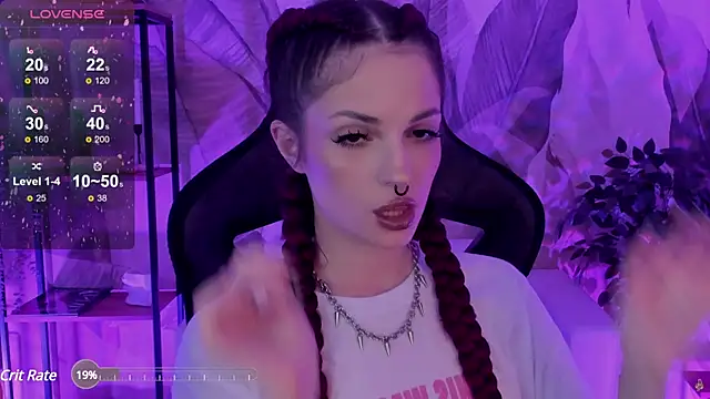 BratzieDarsie online show from 1, 3, 2025