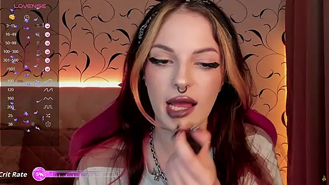 BratzieDarsie online show from 12, 9, 2025